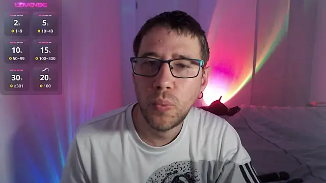Snapshot of Thomas_Mrd chatting on October 25, 2025, 1:49 am Thomas Mrd online show from October 25, 2025, 1:49 am