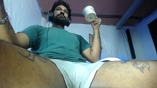 Carlo yates online show from May 28, 2026, 11:43 pm