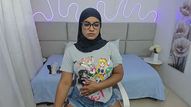 Snapshot of nashiira_ chatting on January 23, 2025, 7:18 pm nashiira online show from January 23, 2025, 7:18 pm