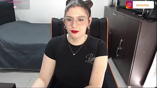 xxbbtaa online show from November 22, 2025, 8:29 pm