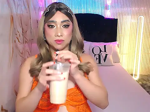 Snapshot of 24cmBananaSelfsucker chatting on November 23, 2025, 2:05 pm 24cmBananaSelfsucker online show from November 23, 2025, 2:05 pm