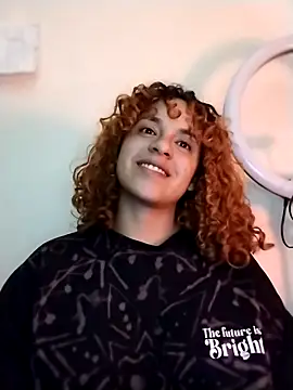 EmmaMelissa0521 online show from December 4, 2025, 2:10 am