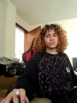 EmmaMelissa0521 online show from March 21, 2026, 4:33 pm