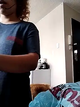 EmmaMelissa0521 online show from April 3, 2026, 6:47 pm