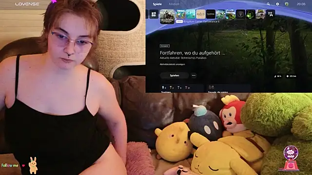 Snapshot of GamerGirl_Eve chatting on November 6, 2025, 7:07 pm GamerGirl Eve online show from November 6, 2025, 7:07 pm