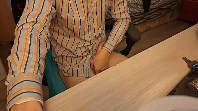 Snapshot of Danyell_K287 chatting on December 4, 2024, 9:40 pm Danyell K287 online show from December 4, 2024, 9:40 pm