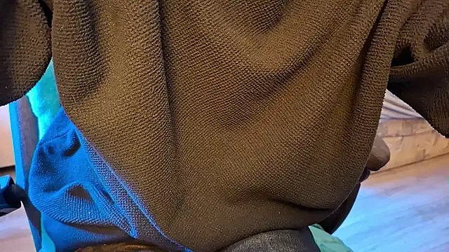 Snapshot of Danyell_K287 chatting on November 5, 2025, 1:47 pm Danyell K287 online show from November 5, 2025, 1:47 pm