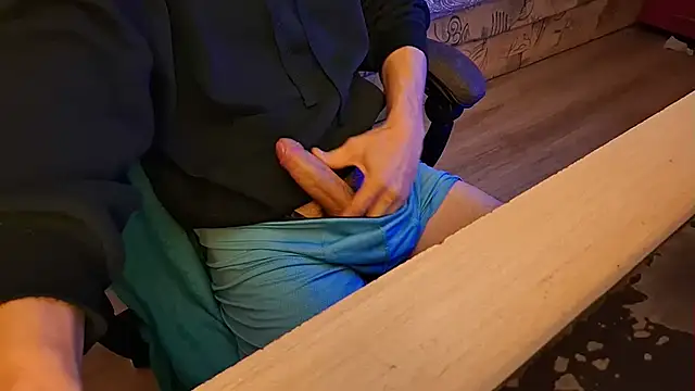 Snapshot of Danyell_K287 chatting on March 3, 2025, 7:07 pm Danyell K287 online show from March 3, 2025, 7:07 pm