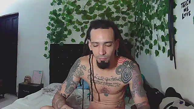 Snapshot of caribbeanlover1 chatting on December 2, 2025, 11:45 am caribbeanlover1 online show from December 2, 2025, 11:45 am