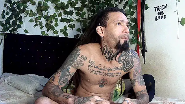 caribbeanlover1 online show from July 8, 2026, 12:06 pm