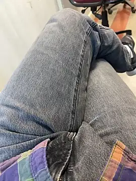 bigshow112 online show from December 3, 2024, 8:22 am