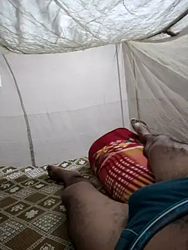 Snapshot of Kubera_The_Maharaj chatting on October 15, 2025, 1:52 pm Kubera The Maharaj online show from October 15, 2025, 1:52 pm