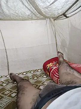 Snapshot of Kubera_The_Maharaj chatting on October 18, 2025, 5:37 pm Kubera The Maharaj online show from October 18, 2025, 5:37 pm