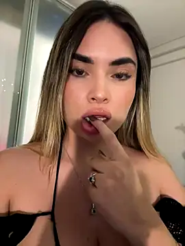 Snapshot of AnaCarrera chatting on November 30, 2025, 5:14 pm AnaCarrera online show from November 30, 2025, 5:14 pm