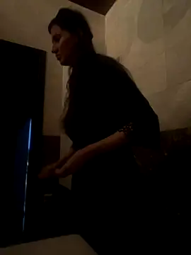 Snapshot of Flossy_Vettie chatting on November 9, 2025, 1:48 pm Flossy Vettie online show from November 9, 2025, 1:48 pm