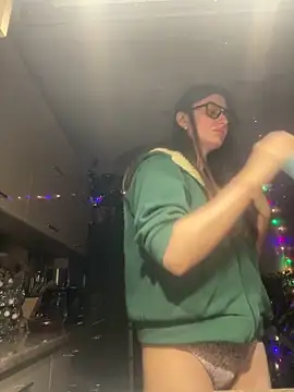 Flossy Vettie online show from February 3, 2026, 6:57 pm