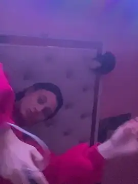 Snapshot of Flossy_Vettie chatting on October 27, 2025, 10:00 pm Flossy Vettie online show from October 27, 2025, 10:00 pm