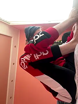 Snapshot of Flossy_Vettie chatting on December 16, 2025, 7:23 am Flossy Vettie online show from December 16, 2025, 7:23 am