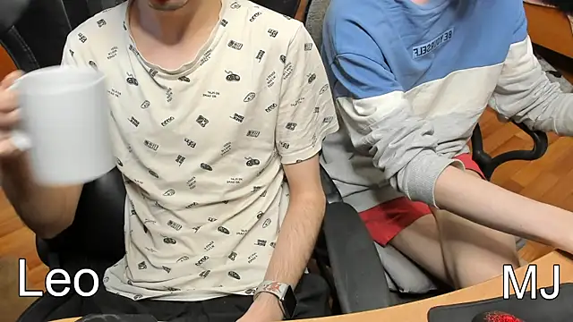 Snapshot of teelimata chatting on March 21, 2025, 3:57 pm teelimata online show from March 21, 2025, 3:57 pm