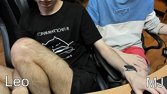 Snapshot of teelimata chatting on February 2, 2025, 1:19 pm teelimata online show from February 2, 2025, 1:19 pm