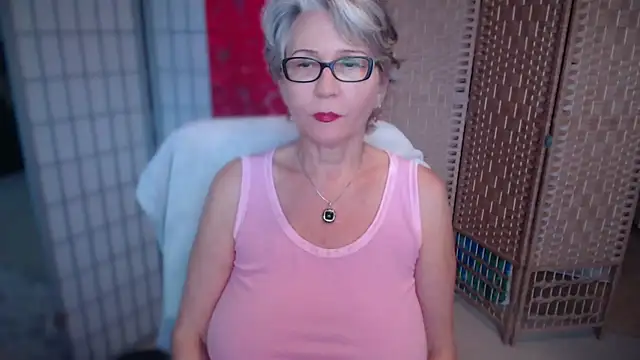 petradaniels online show from July 16, 2026, 9:01 pm