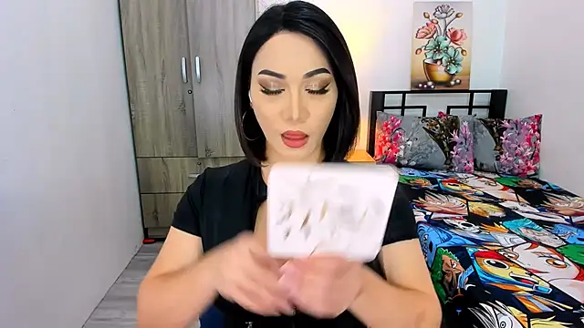 xxHeavenly AngeLxx online show from September 17, 2025, 8:00 pm