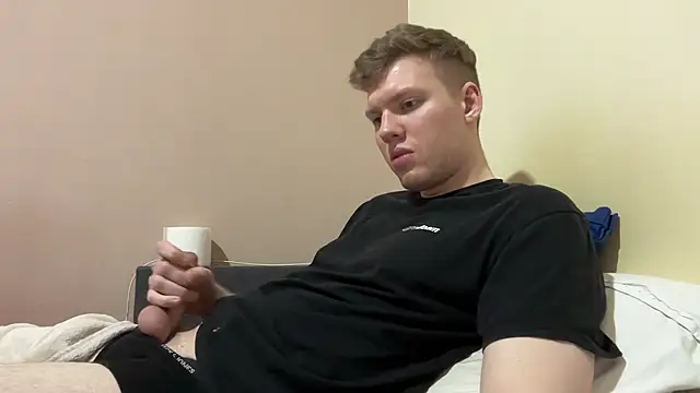 sexybooii6968 online show from January 9, 2026, 4:14 pm