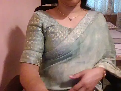 Pinky 4 online show from September 11, 2025, 5:40 am