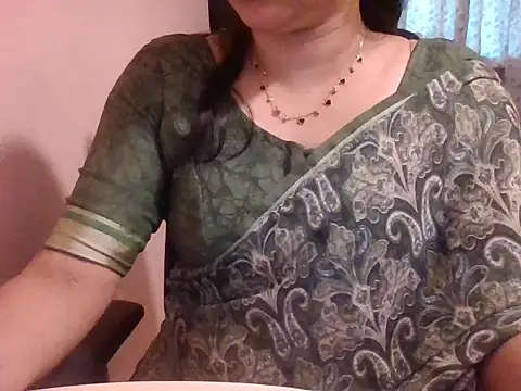 Pinky 4 online show from November 30, 2025, 10:27 am