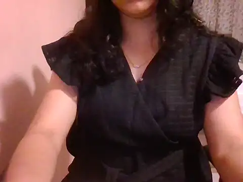 Pinky 4 online show from December 1, 2025, 2:29 pm