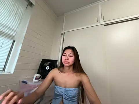 pinay6969 online show from April 23, 2026, 4:30 pm