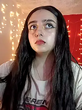 IvonneT online show from January 11, 2025, 11:56 pm