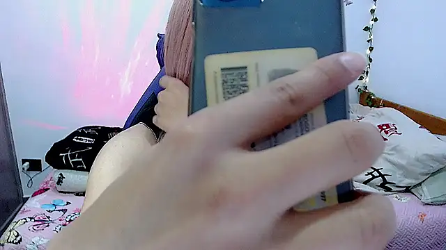 OriannaDomenechi online show from September 24, 2025, 1:02 am