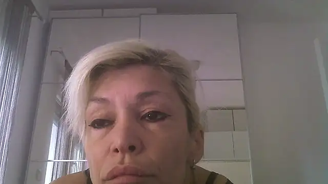 EvaaMina online show from September 29, 2025, 7:59 am