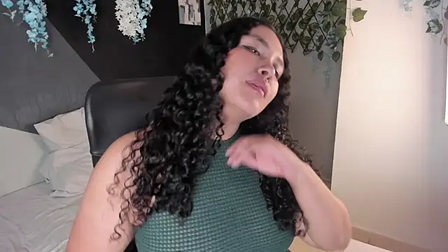 Snapshot of alixon_fiore5 chatting on July 15, 2026, 9:38 am alixon fiore5 online show from July 15, 2026, 9:38 am