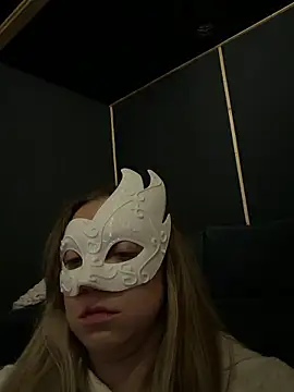 Janemasqueradeporn online show from November 28, 2025, 9:04 pm