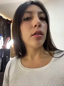 Snapshot of MiaJones21 chatting on February 17, 2026, 9:45 pm MiaJones21 online show from February 17, 2026, 9:45 pm