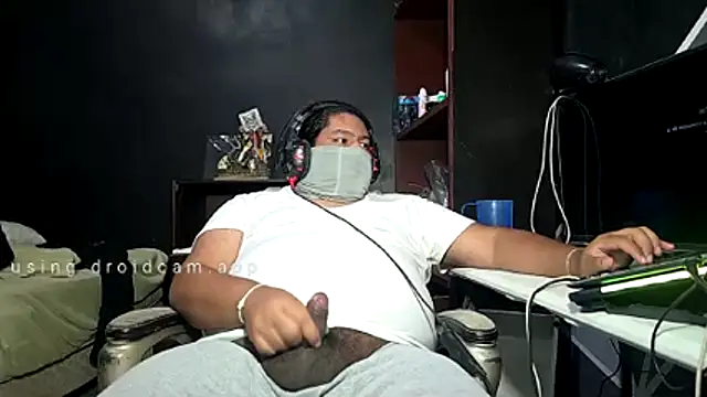 mikfgh50 online show from February 21, 2026, 4:25 am