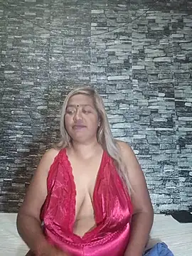 Mammabear 4u online show from February 21, 2026, 9:50 pm