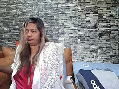 Snapshot of Mammabear_4u chatting on July 31, 2026, 11:35 pm Mammabear 4u online show from July 31, 2026, 11:35 pm