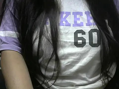 Bold-Radhika online show from November 18, 2025, 2:31 pm