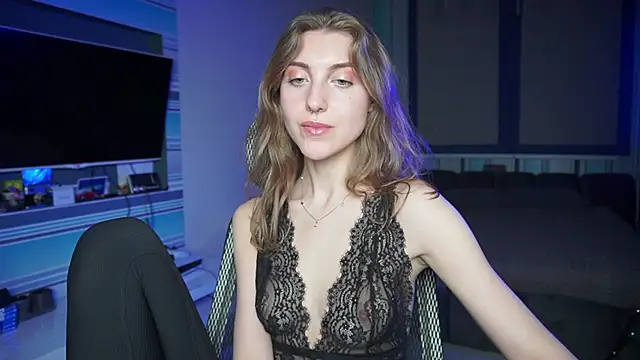 CassiaBlade1 online show from October 21, 2025, 3:00 pm