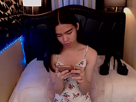 Snapshot of VerSexTs chatting on July 15, 2026, 1:29 pm VerSexTs online show from July 15, 2026, 1:29 pm