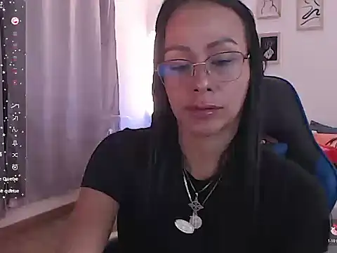 emmily castro online show from October 29, 2025, 12:48 pm