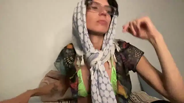 Labebe-rica online show from February 1, 2026, 1:37 am