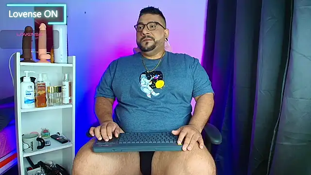 jacoob woods online show from December 21, 2025, 1:46 pm