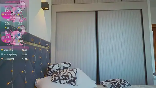 Snapshot of Mia_Tin chatting on March 20, 2025, 11:49 am Mia Tin online show from March 20, 2025, 11:49 am