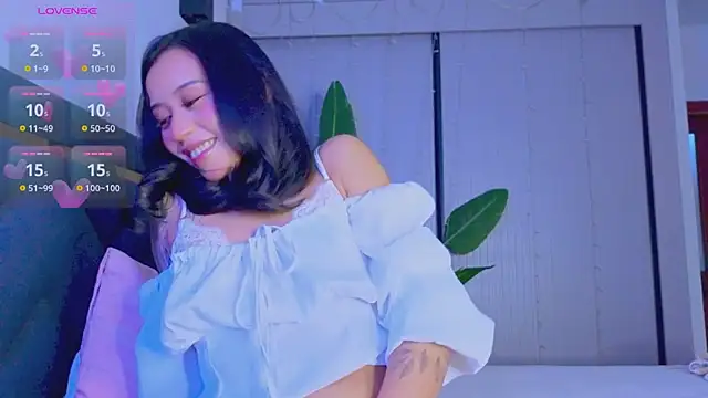 Mia Tin online show from January 17, 2026, 1:15 pm