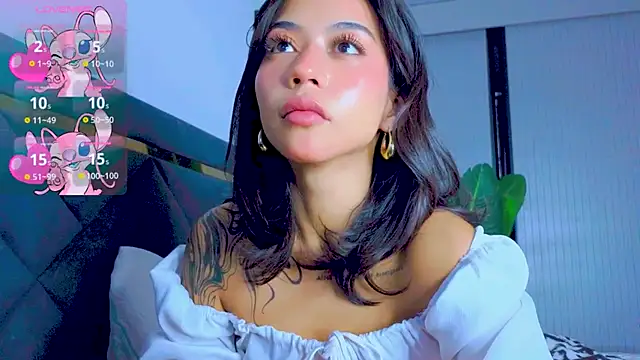 Snapshot of Mia_Tin chatting on September 12, 2025, 2:17 pm Mia Tin online show from September 12, 2025, 2:17 pm