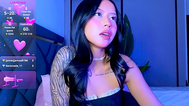 Mia Tin online show from July 11, 2026, 4:18 pm